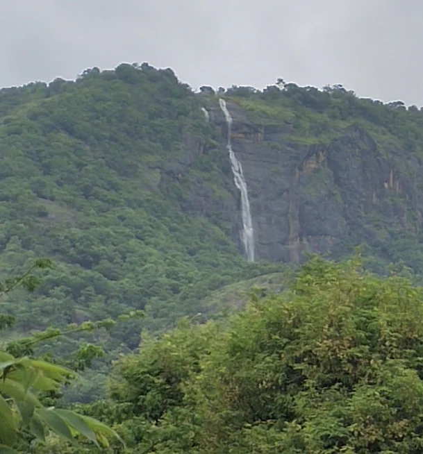 chellarkovil waterfalls
